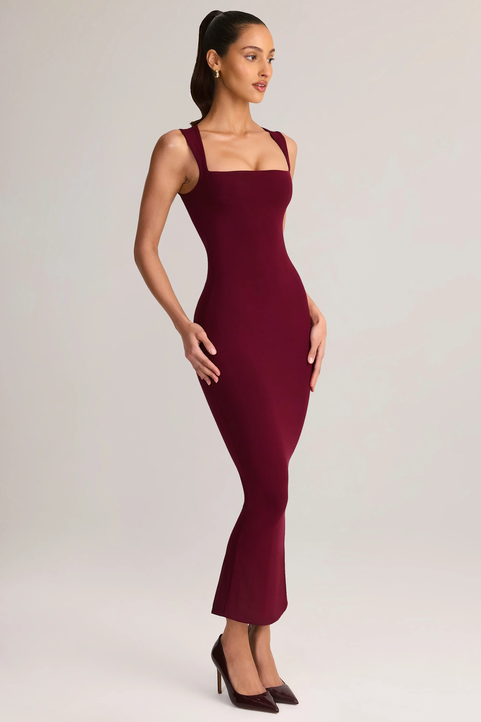 Modal Square-Neck Bodycon Midi Dress in Wine - Image 3