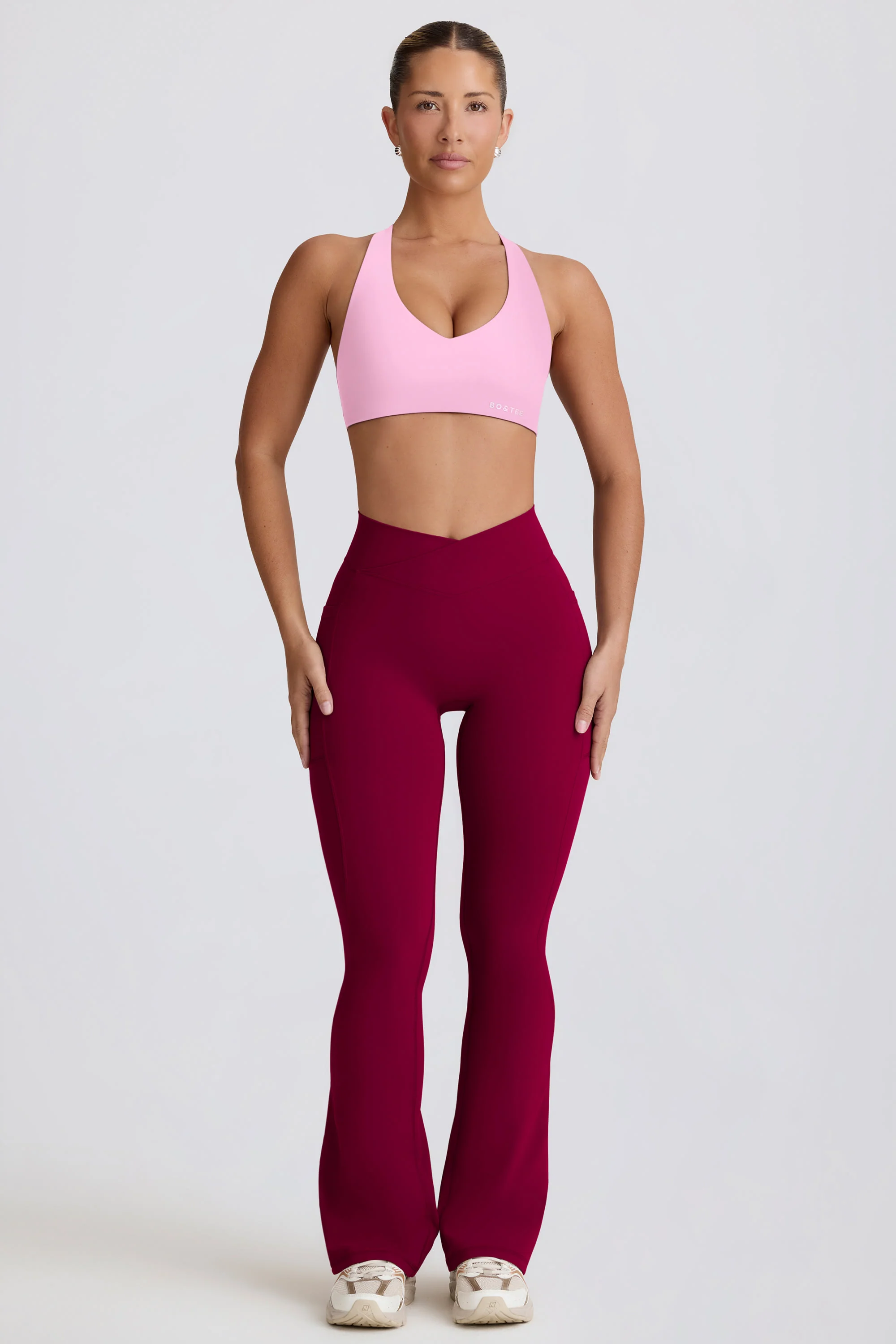 Soft Active V-Waist Pocket Flared Leggings in Burgundy - Image 7