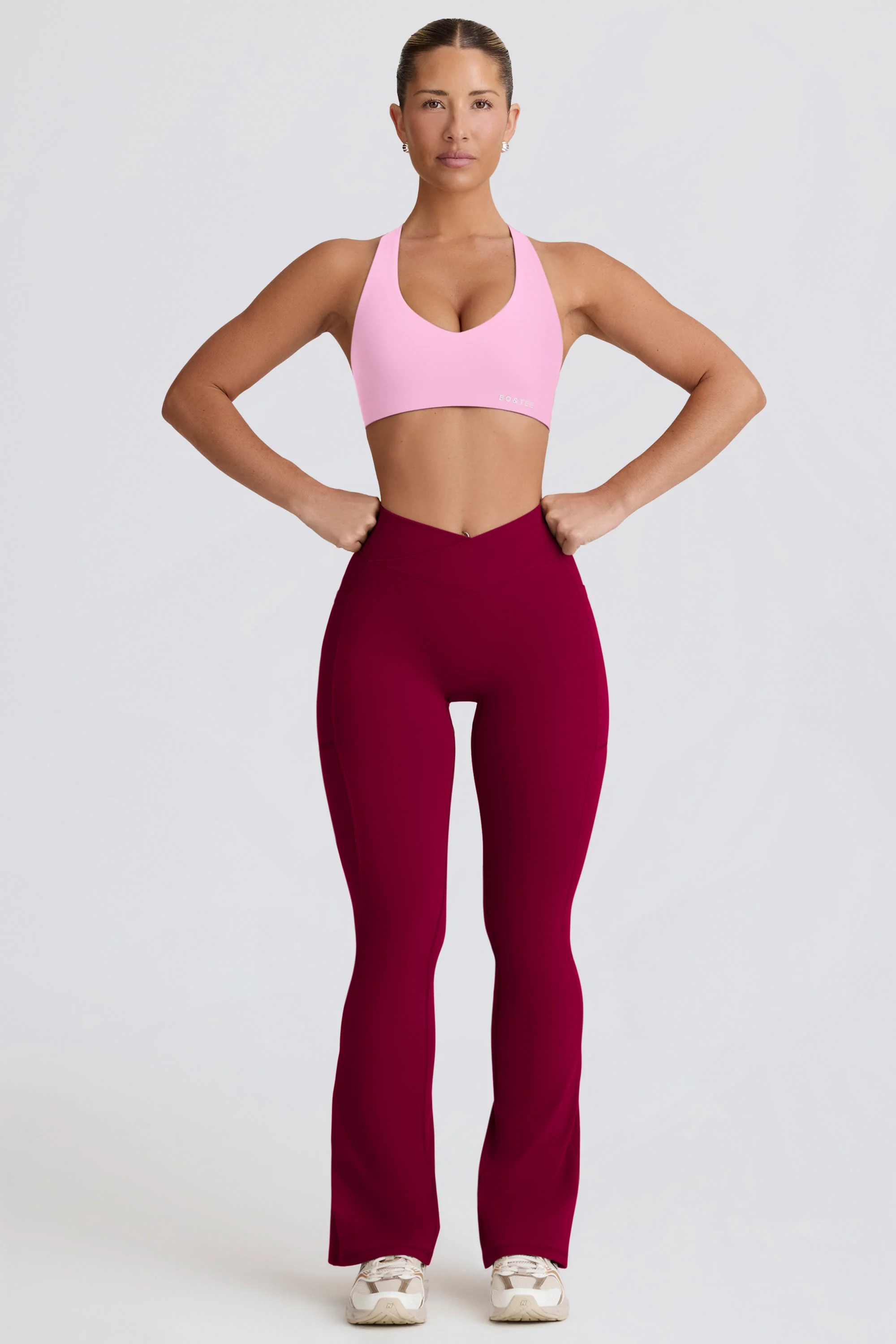 Soft Active V-Waist Pocket Flared Leggings in Burgundy - Image 9