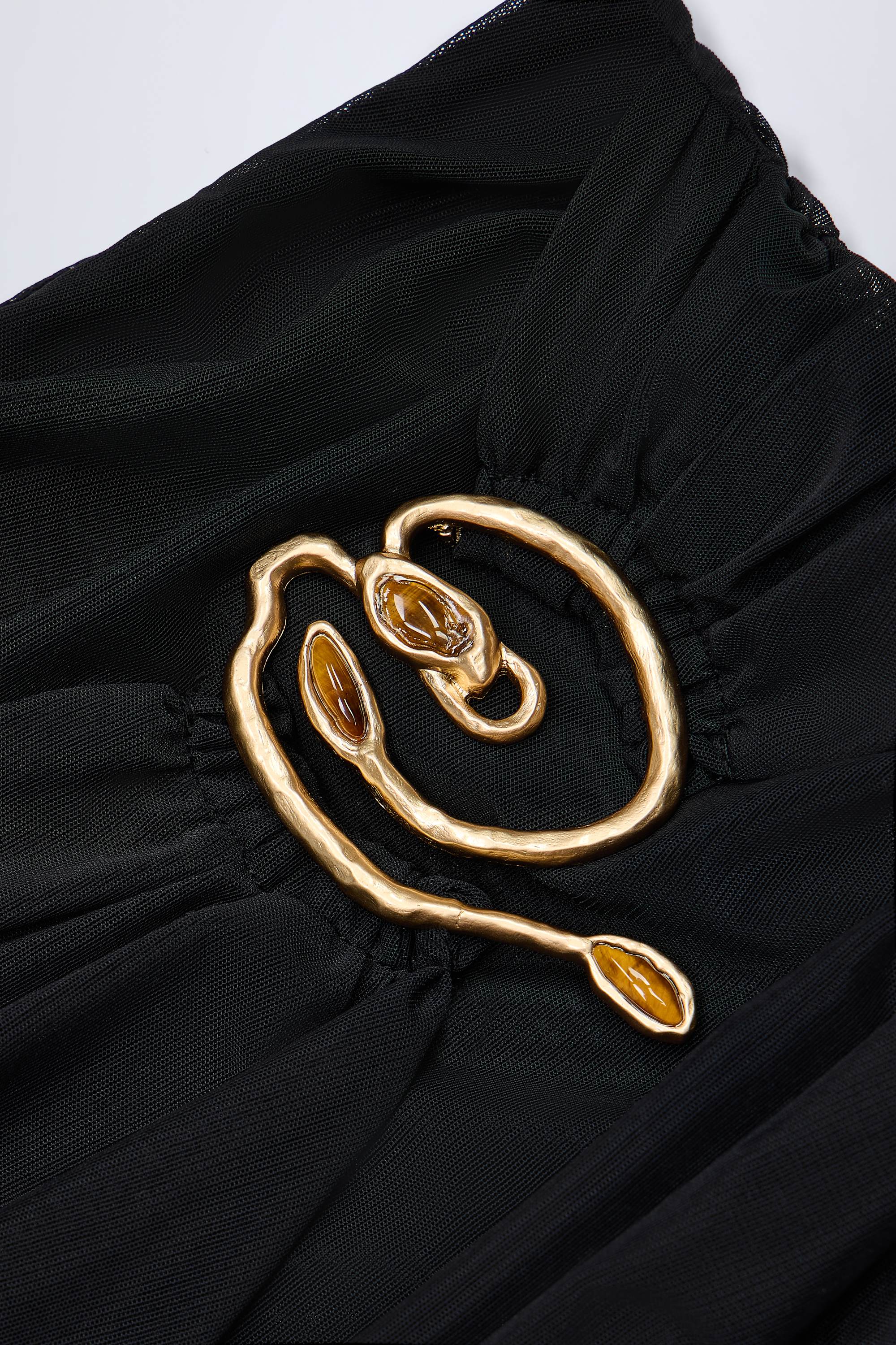 Hardware-Detail Ruffled Mid-Rise Mini Skirt in Black - Image 5